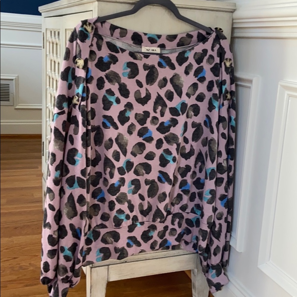 Adora Bell Sleeve Leopard Sweater